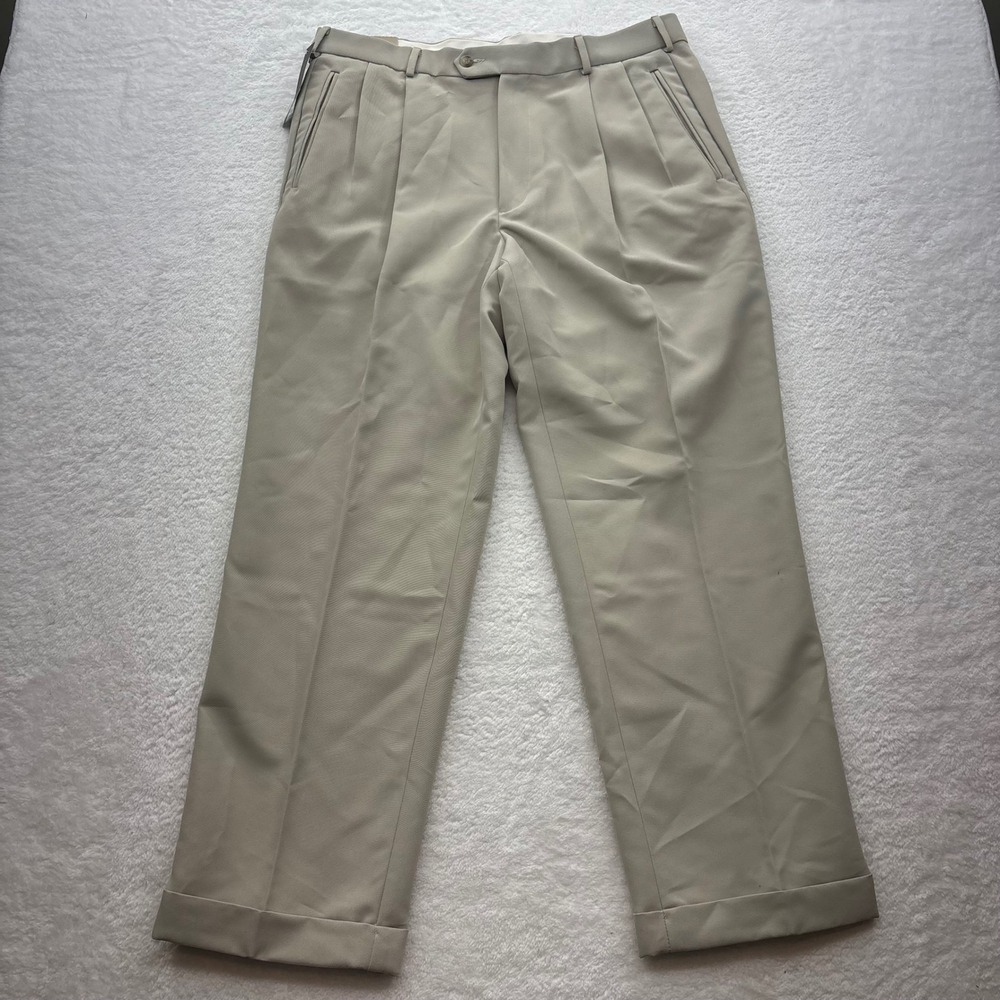 Dockers Premium Relaxed Fit Pleated Microfiber Dress Pants Khaki W36 L30